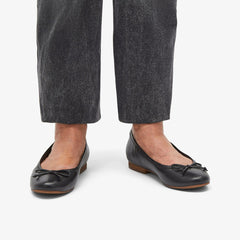Fawna Lily Black Leather | Clarks for sale - Women