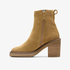 Cassiano Zip Ankle Boot Light Tan Suede | Clarks on Sale - Women