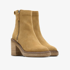 Cassiano Zip Ankle Boot Light Tan Suede | Clarks on Sale - Women