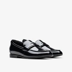 Finja Bright Older Black Patent | Clarks outlet - Kids