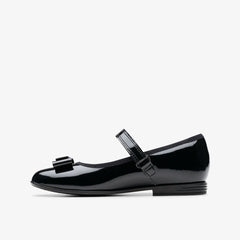 Finja Tap Older Black Patent | Clarks discount - Kids