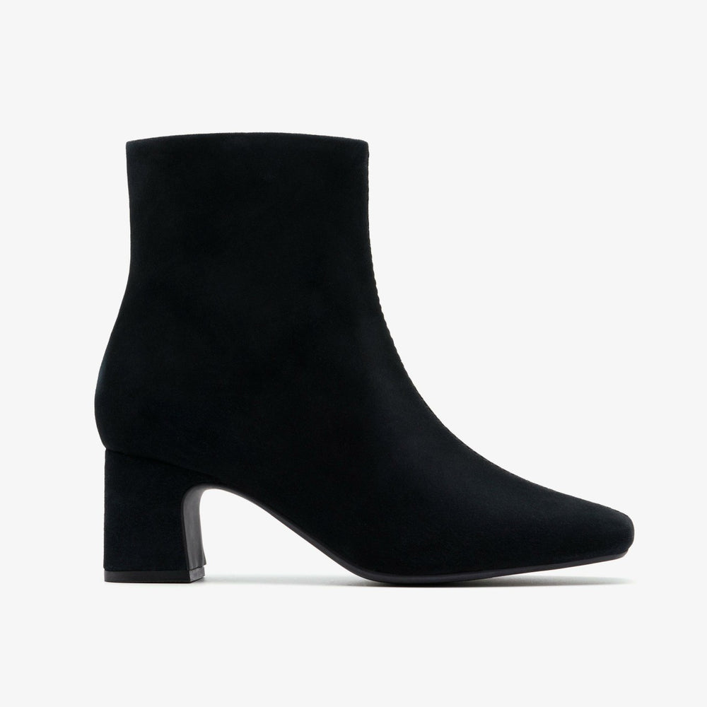 Fernie Zip Black Suede | Clarks outlet - Women