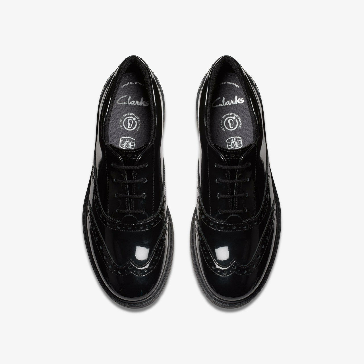 Loxham Brogue Youth Black Patent | Clarks online - Kids