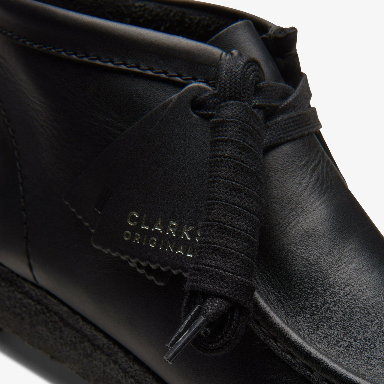 Wallabee Boot Black Leather | Clarks discount - Men