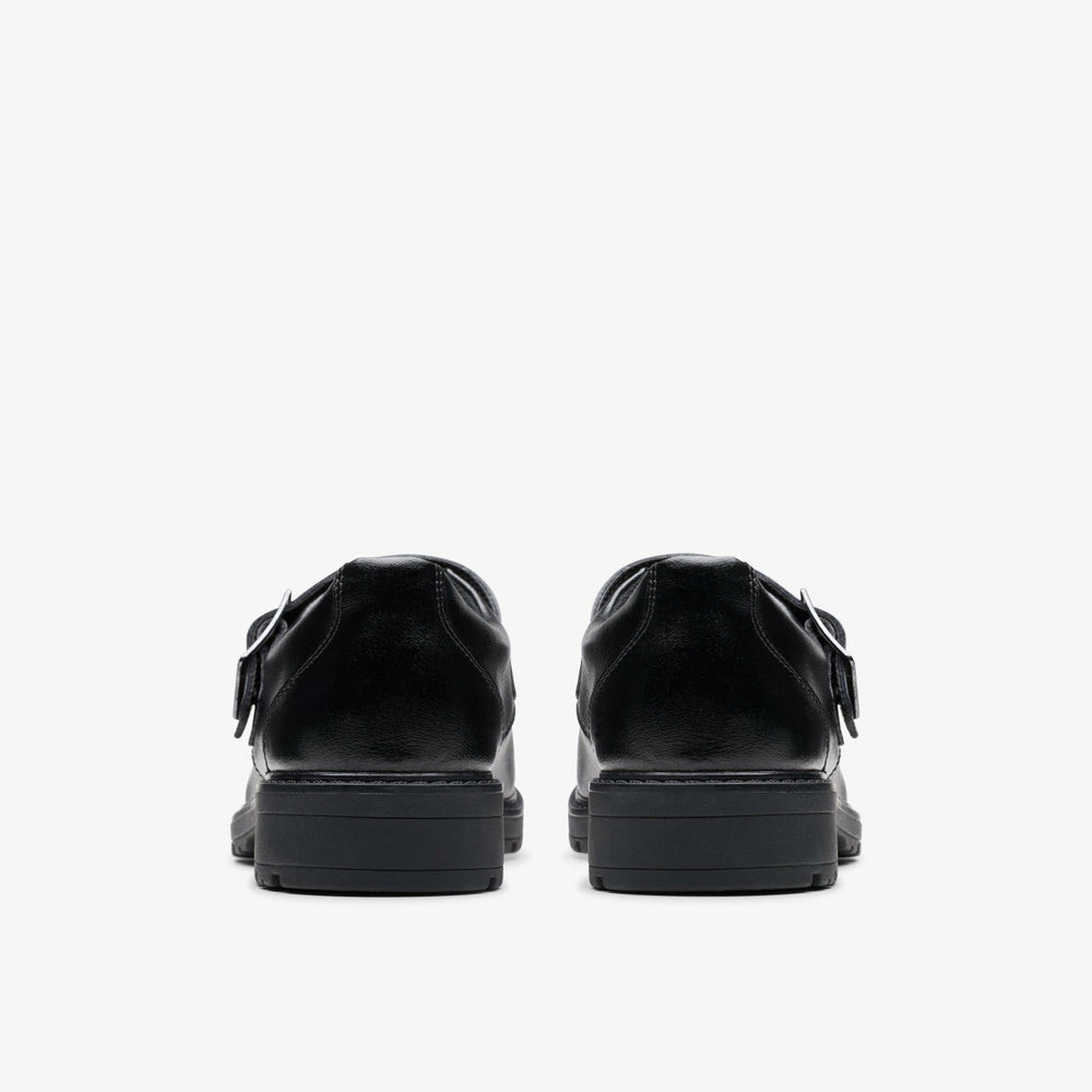 Loxham Walk Youth Black Leather | Clarks on Sale - Kids