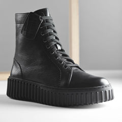 Torhill Rise Ankle Boot Black Leather | Clarks outlet - Women