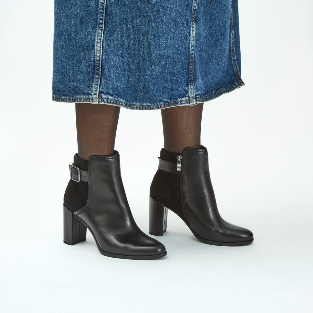 Freva 85 Buckle Black Leather | Clarks discount - Women