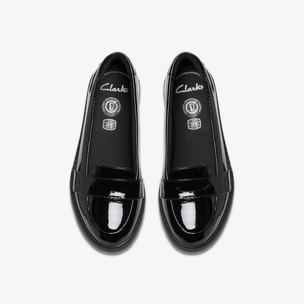 Scala Loafer Kid Black Patent | Clarks online - Kids