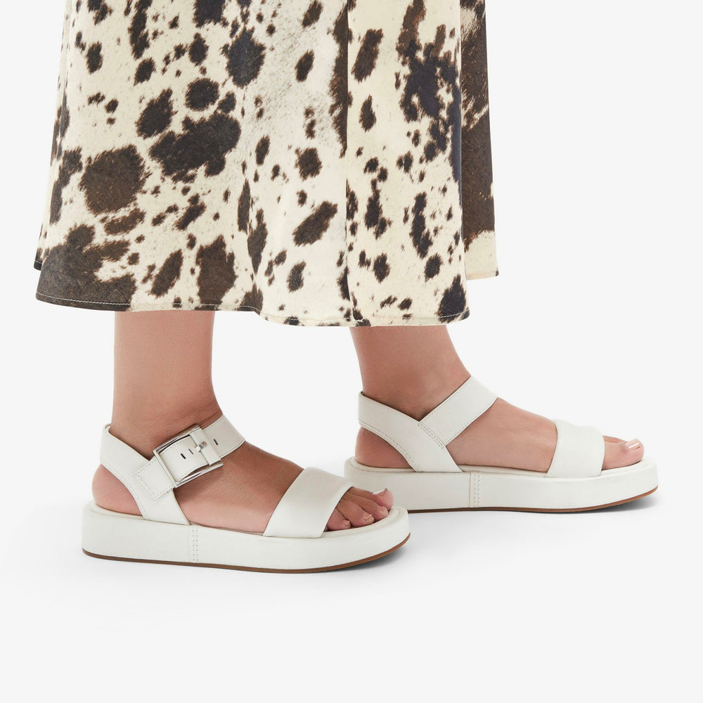 Alda Strap Off White Leather | Clarks on Sale - Women