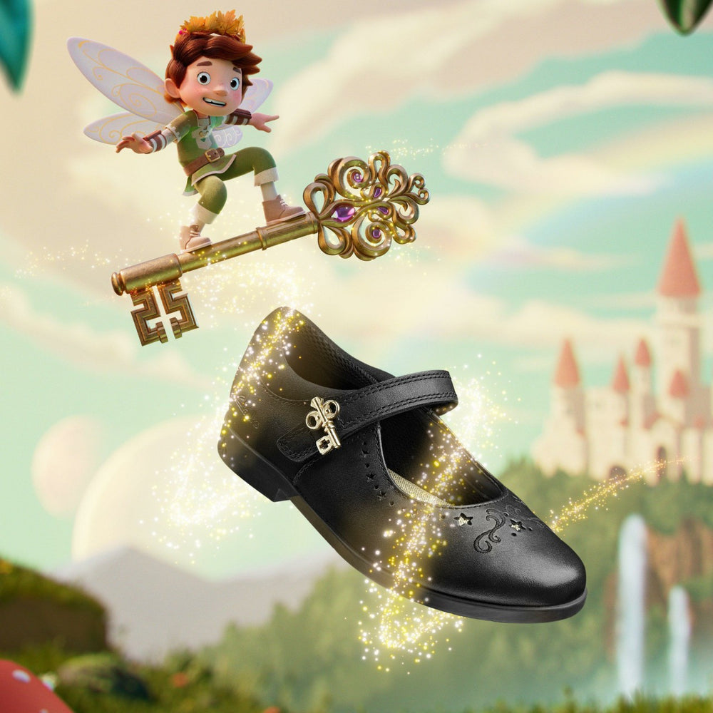 Lock Magic Kid Black Leather | Clarks on Sale - Kids