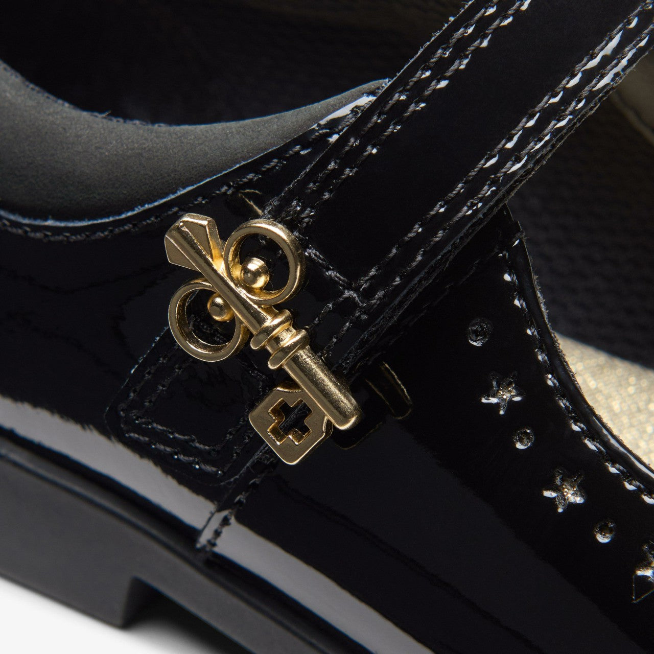 Lock Magic Kid Black Patent | Clarks for sale - Kids