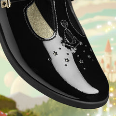 Lock Shine Kid Black Patent | Clarks online - Kids
