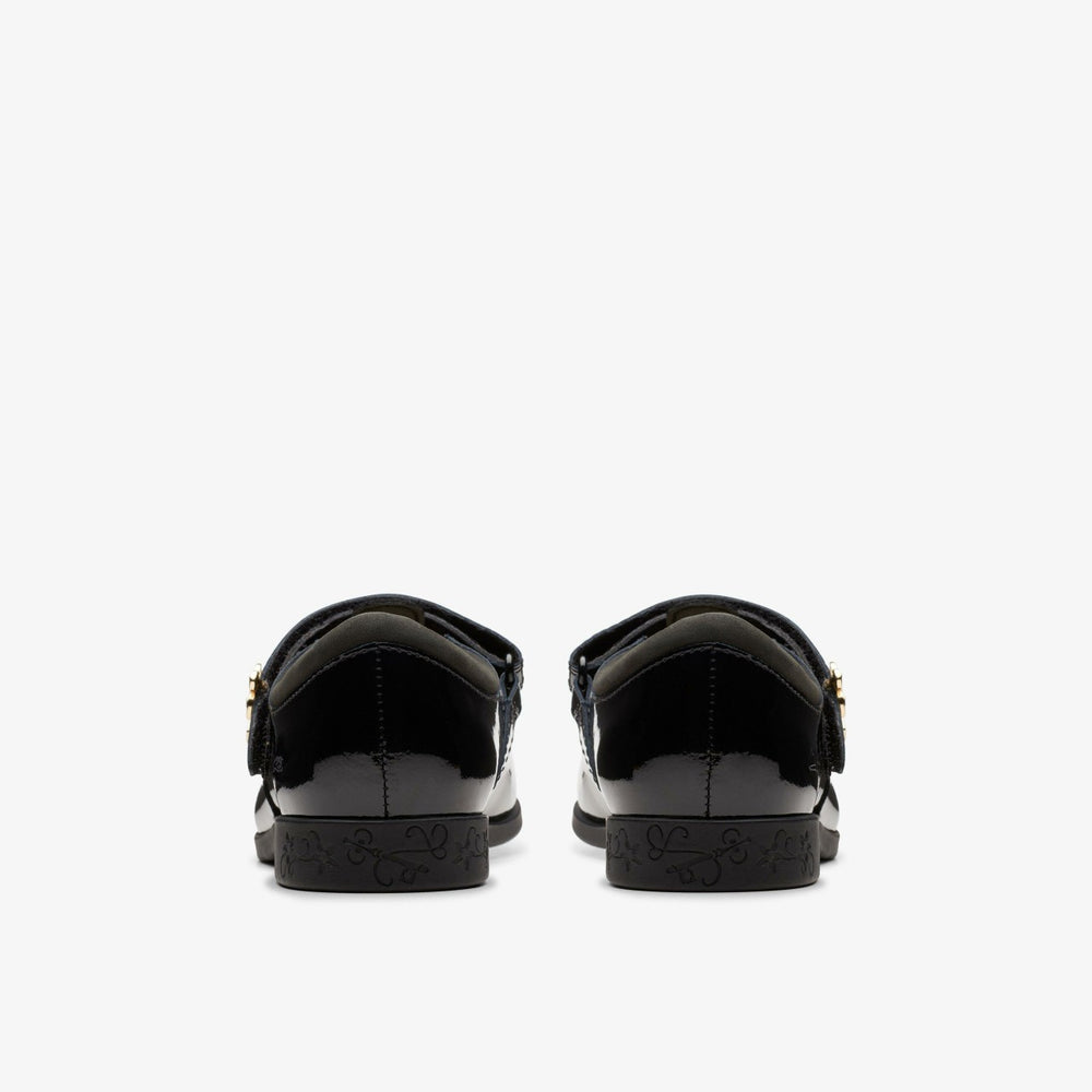 Lock Shine Kid Black Patent | Clarks online - Kids