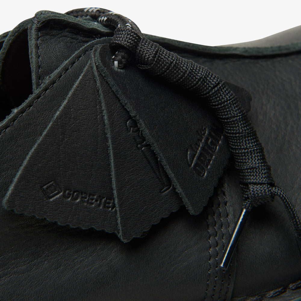 Desert Trek GORE-TEX Black Leather | Clarks online - Men