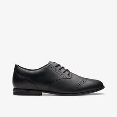 Finja Brogue Youth Black Leather | Clarks Sale - Kids