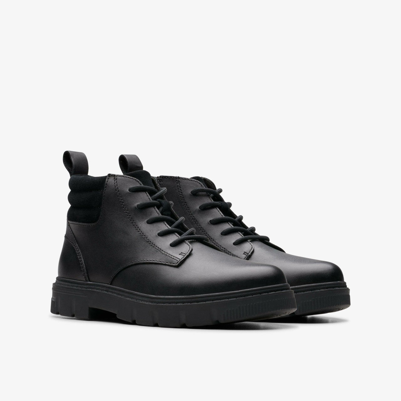 Lorcam Trail Older Black Leather | Clarks Sale - Kids