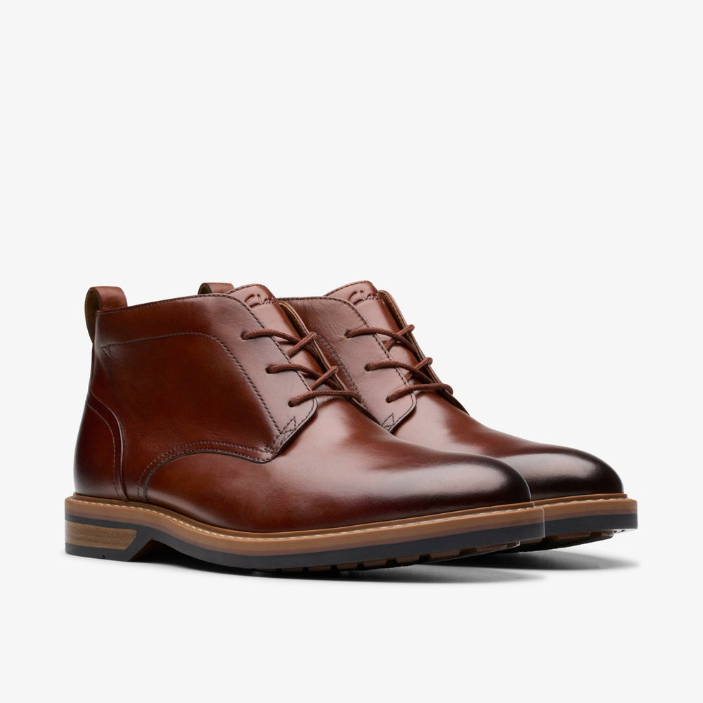 Aldwin Chukka Mid Tan Leather | Clarks discount - Men