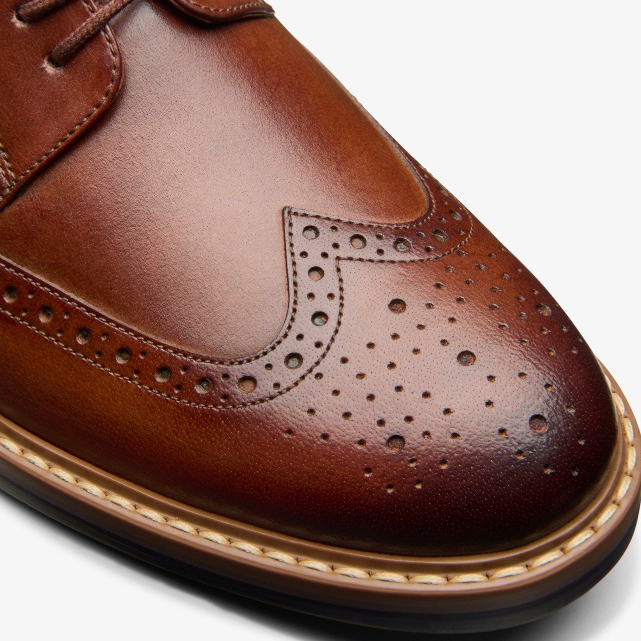 Aldwin Limit Brogue Mid Tan Leather | Clarks online - Men