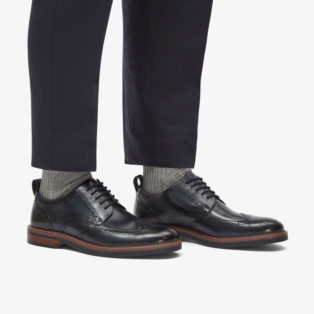 Aldwin Limit Brogue Navy Leather | Clarks on Sale - Men