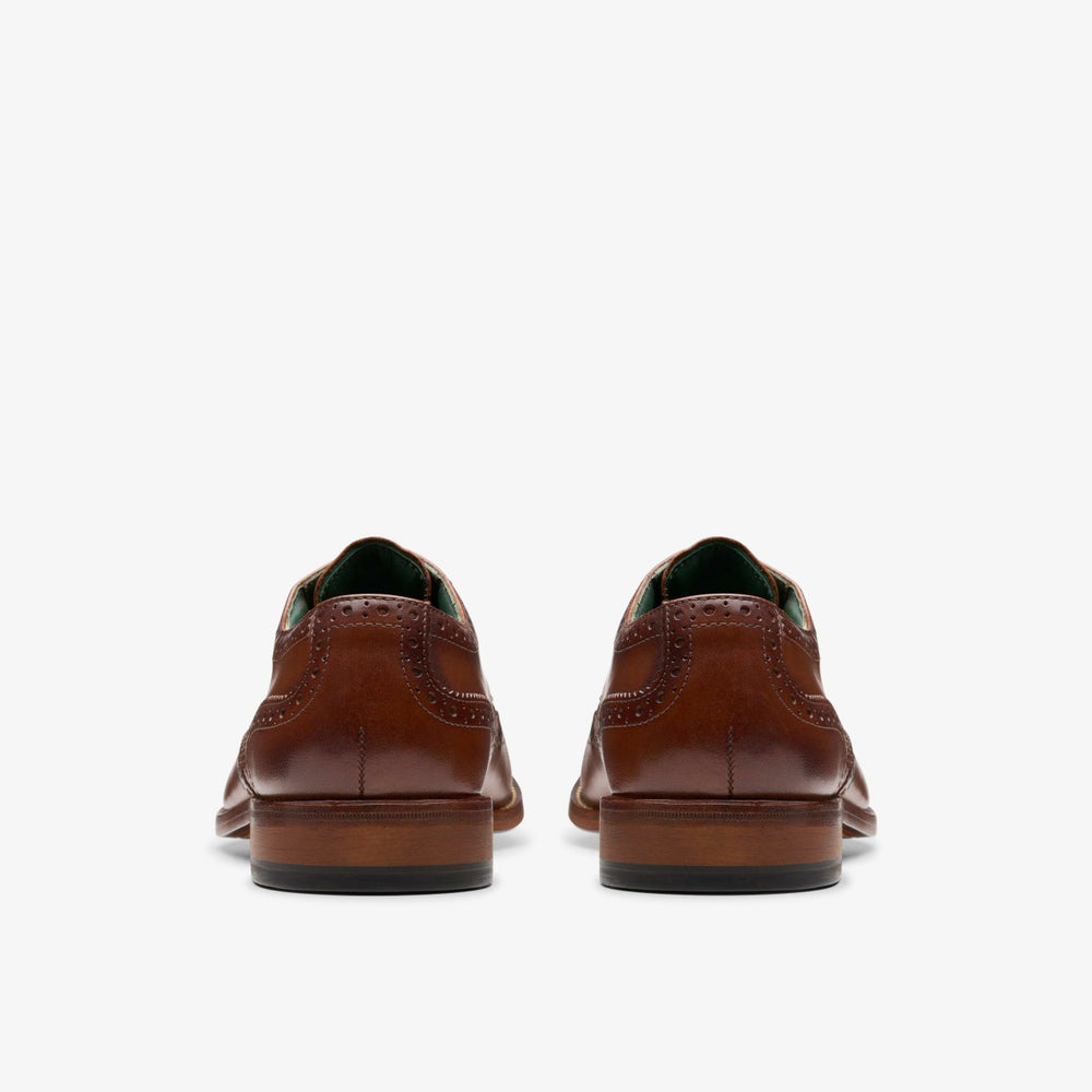 Craft James Tip Brogue Mid Tan Leather | Clarks online - Men