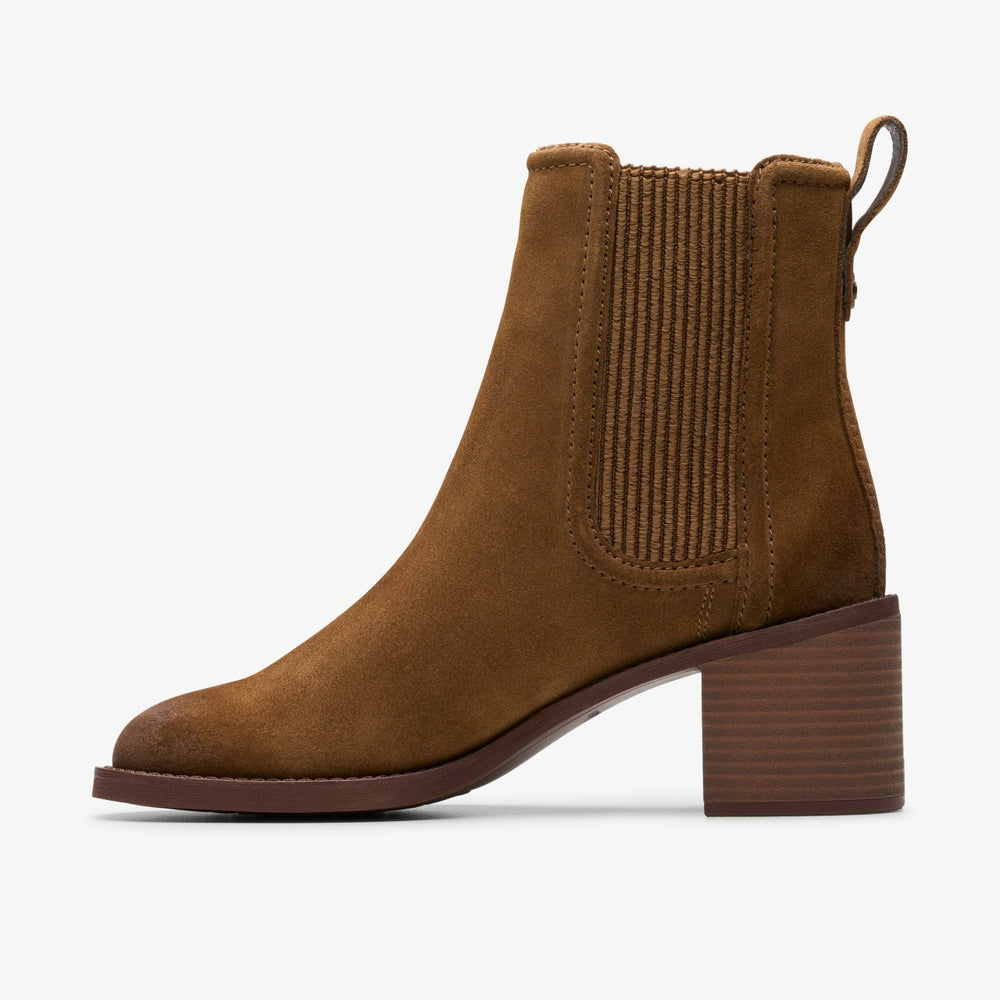Chamberly Top Walnut Suede | Clarks outlet - Women