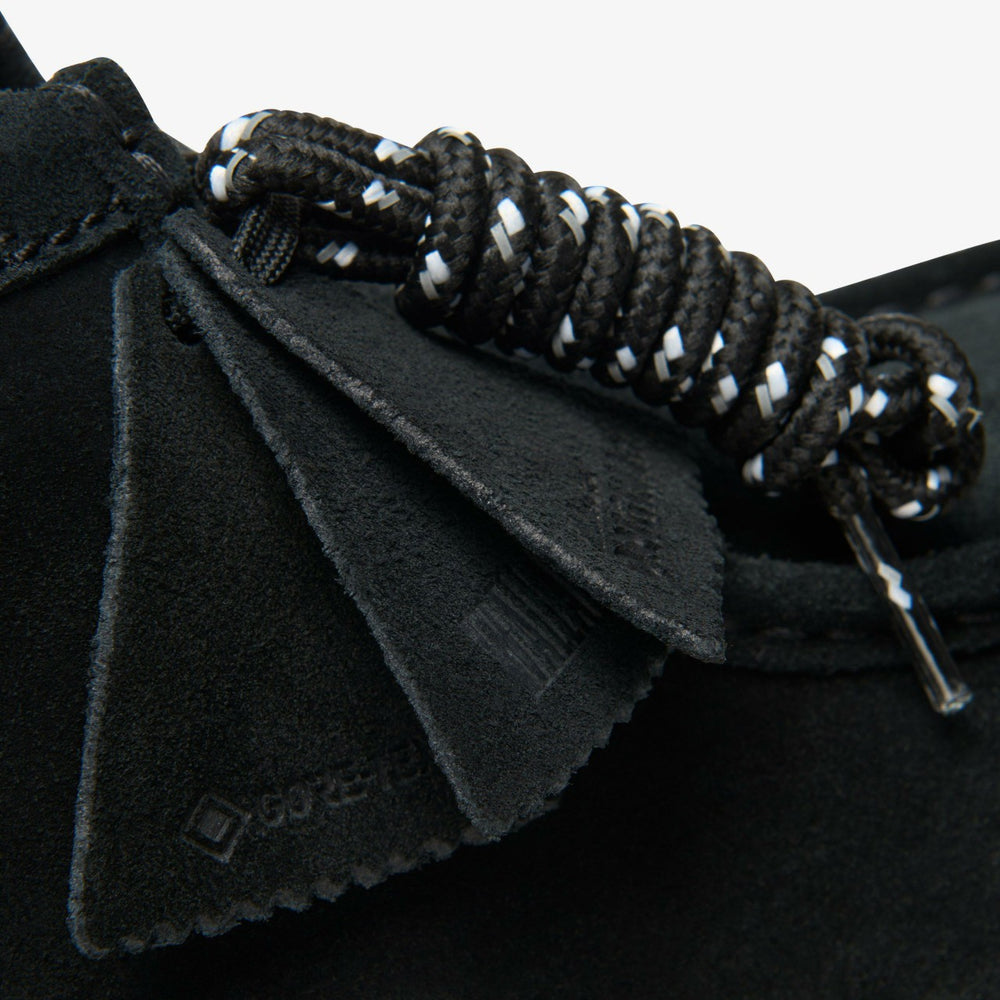Wallabee Boot GORE-TEX Black Suede | Clarks discount - Men