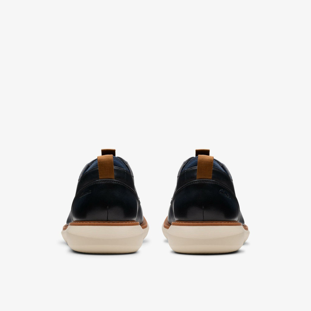 Brantin Plain Navy Leather | Clarks discount - Men
