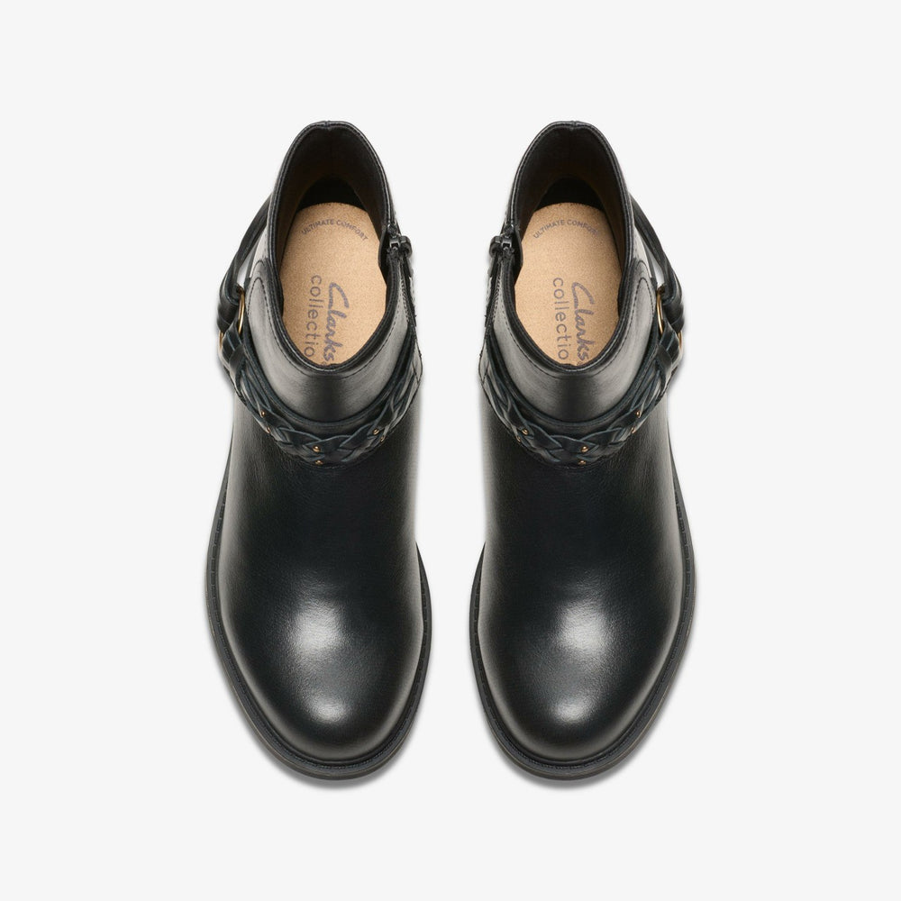 Hearth Kaylie Ankle Boot Black Leather | Clarks outlet - Women
