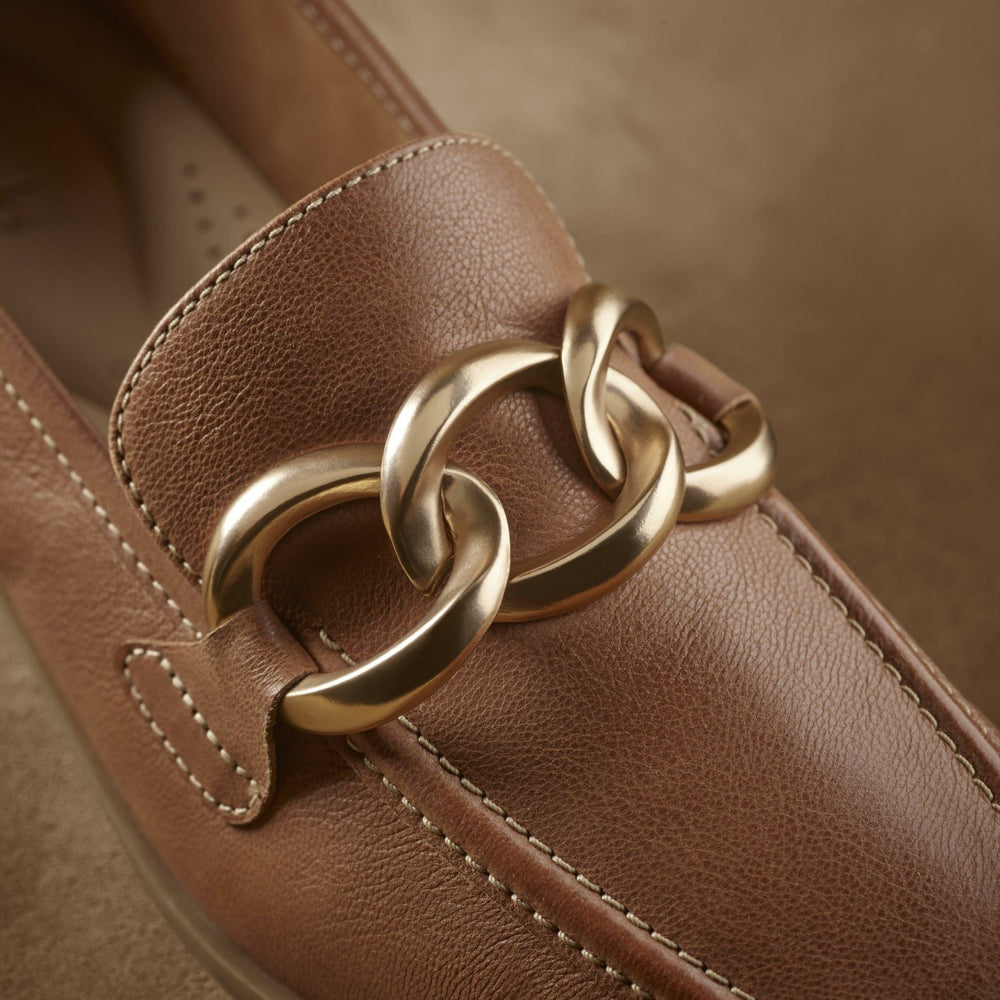 Sarafyna Iris Loafer Tan Leather | Clarks online - Women