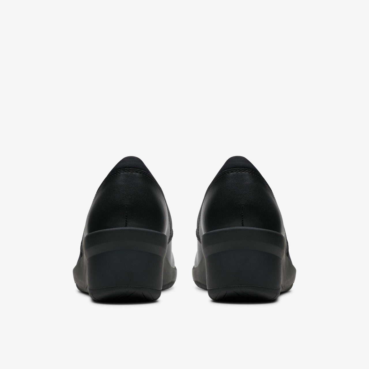 Suttyn Walk Black Leather | Clarks outlet - Women