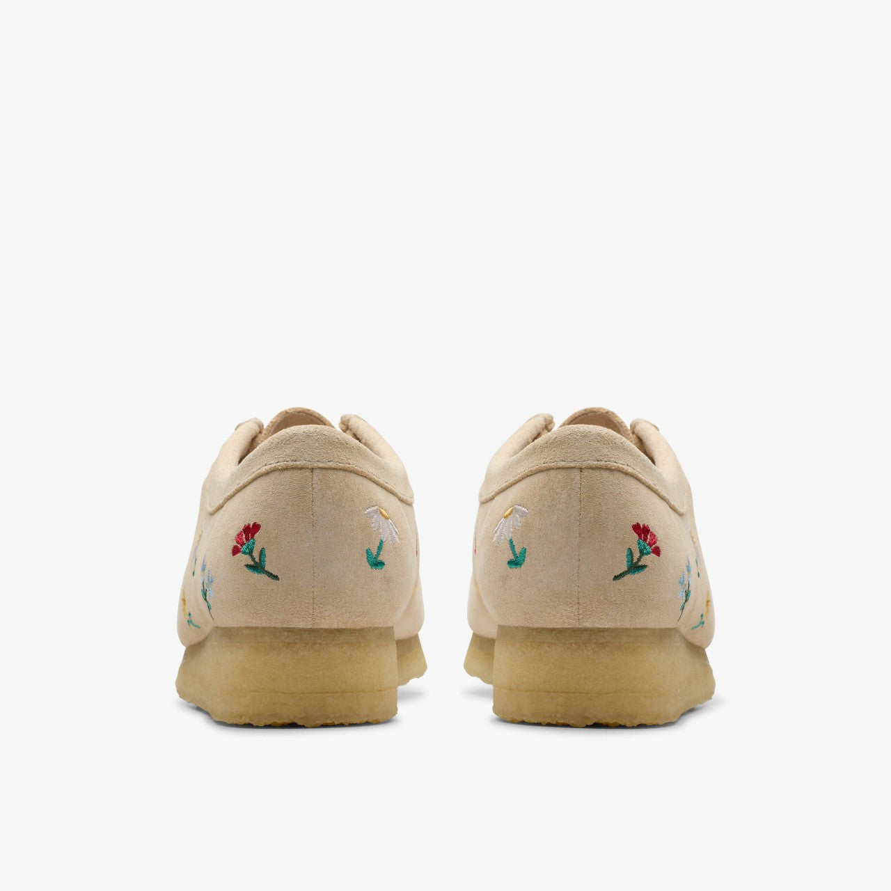 Wallabee Taupe Embroidery | Clarks online - Women