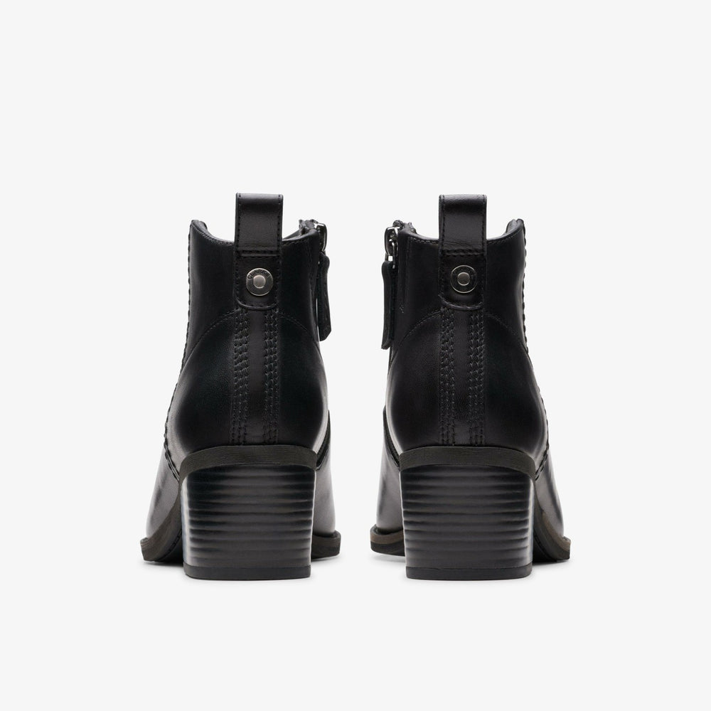 Morzine Sky Ankle Boot Black Leather | Clarks online - Women