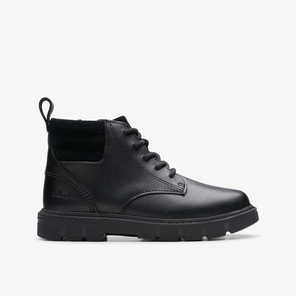 Lorcam Trail Kid Black Leather | Clarks on Sale - Kids