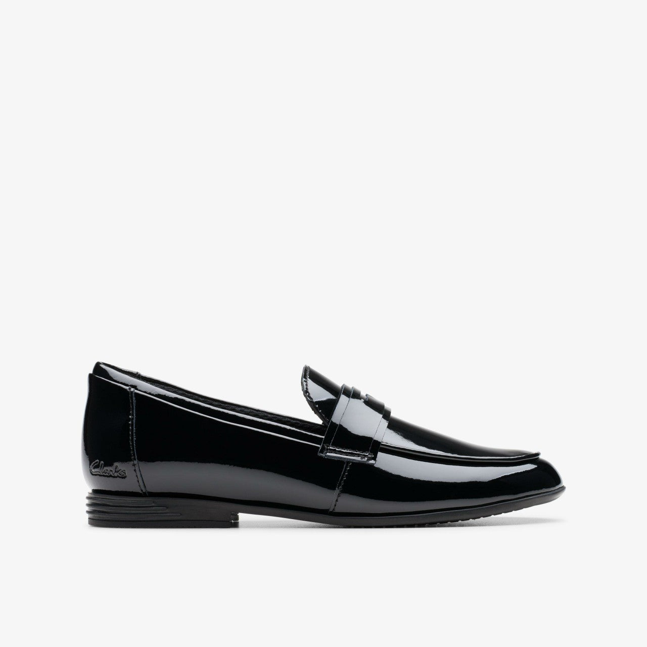 Finja Bright Older Black Patent | Clarks outlet - Kids