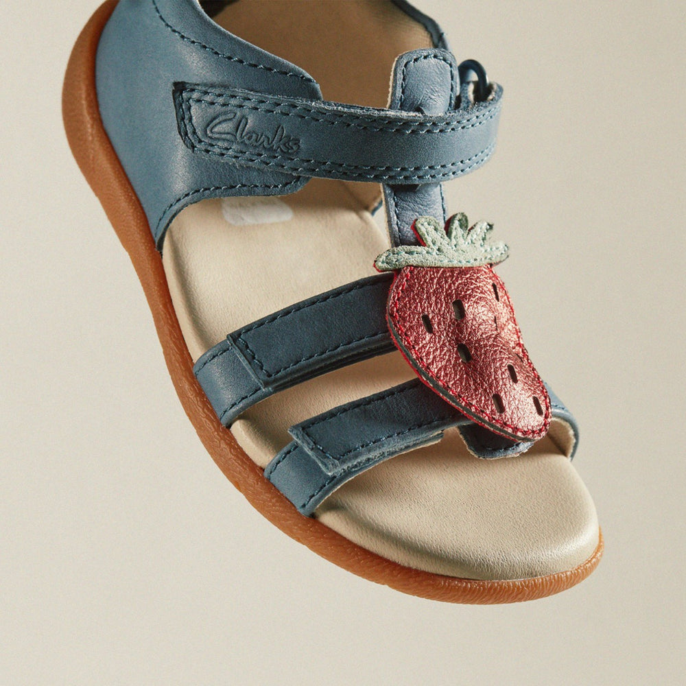 Zora Berry Toddler Blue | Clarks online - Kids / Babies