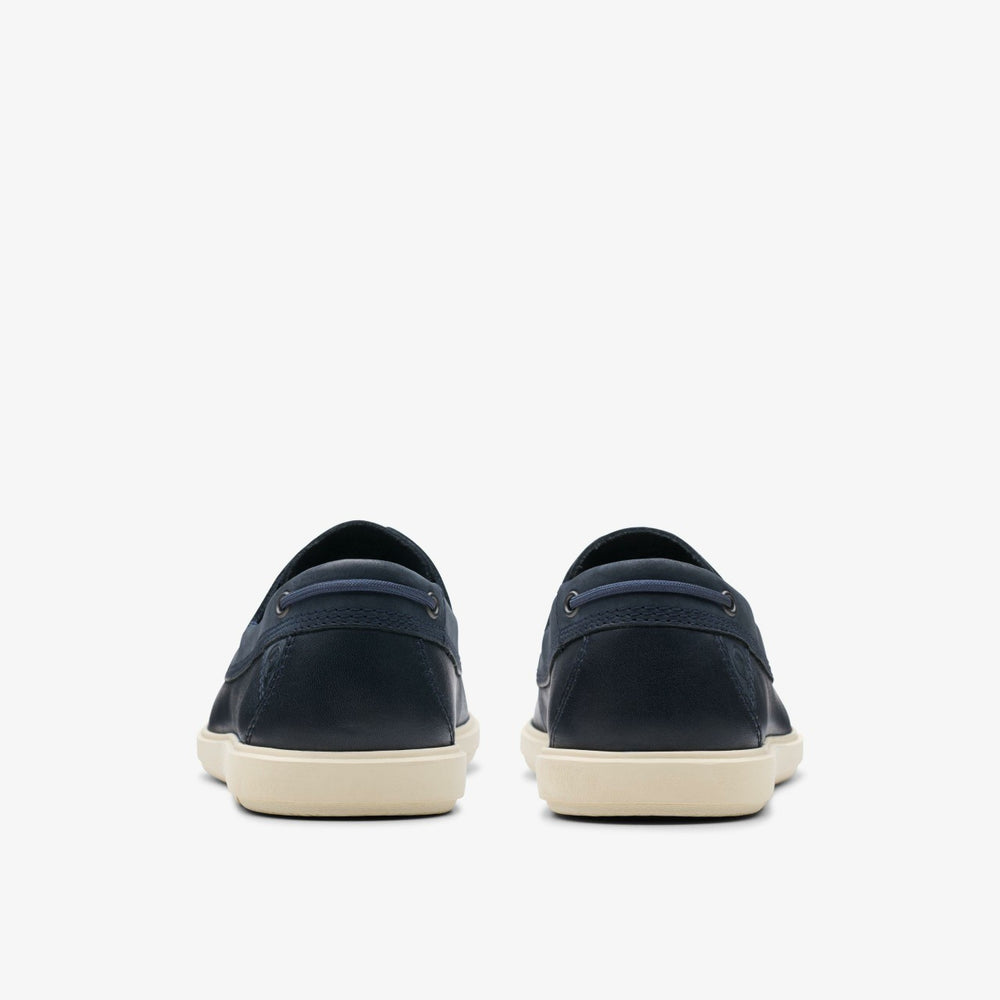 Bratton Boat Navy Leather | Clarks on Sale - Men