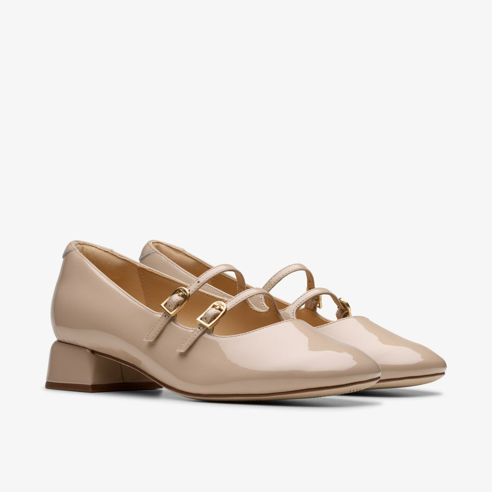 Daiss 30 Shine Sand Patent | Clarks online - Women