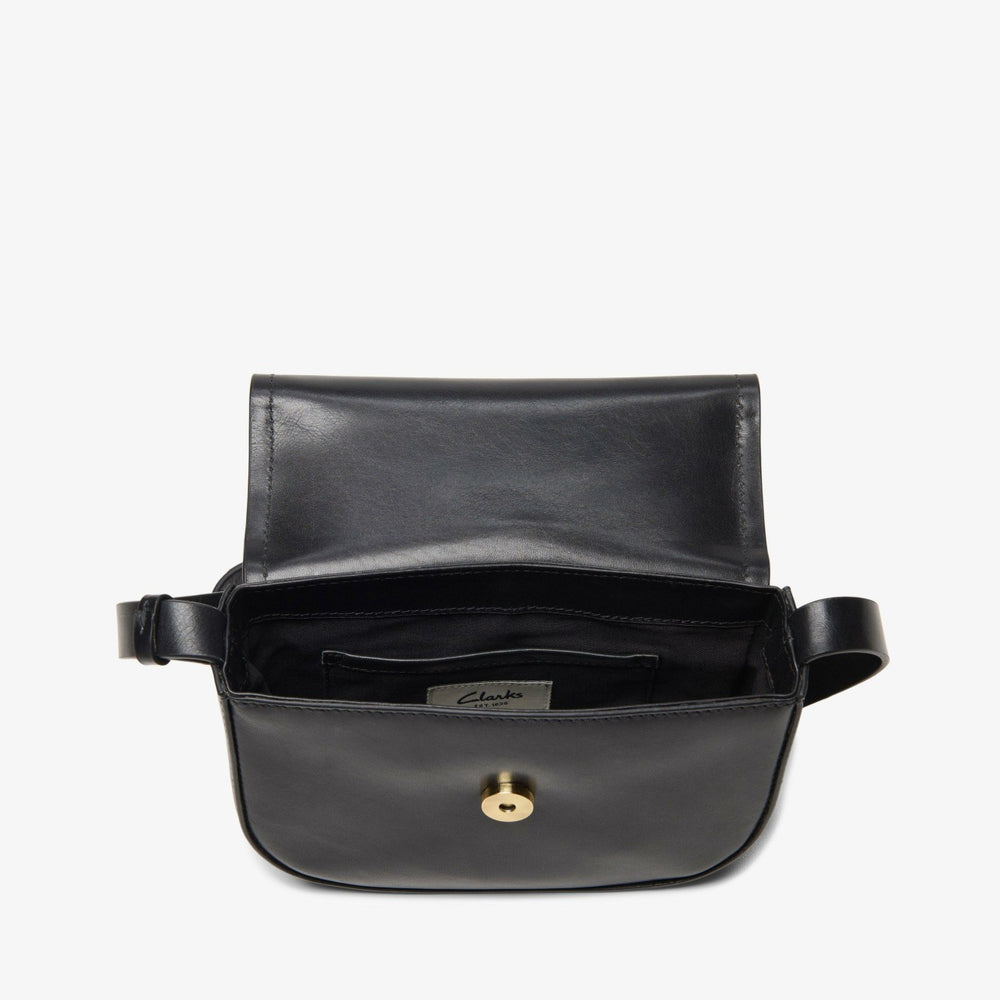 Casual Cross 3 Black Leather | Clarks discount - Women