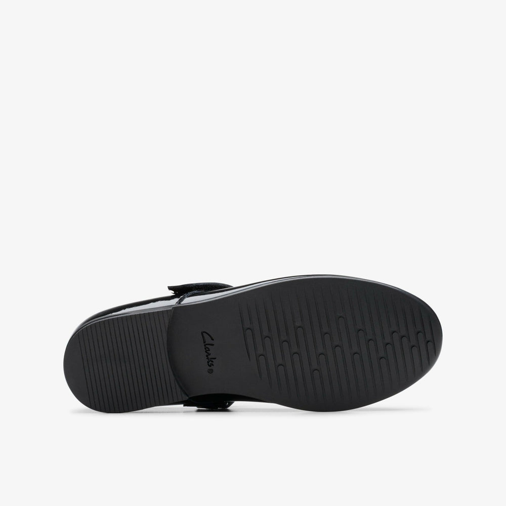 Finja Tap Older Black Patent | Clarks discount - Kids