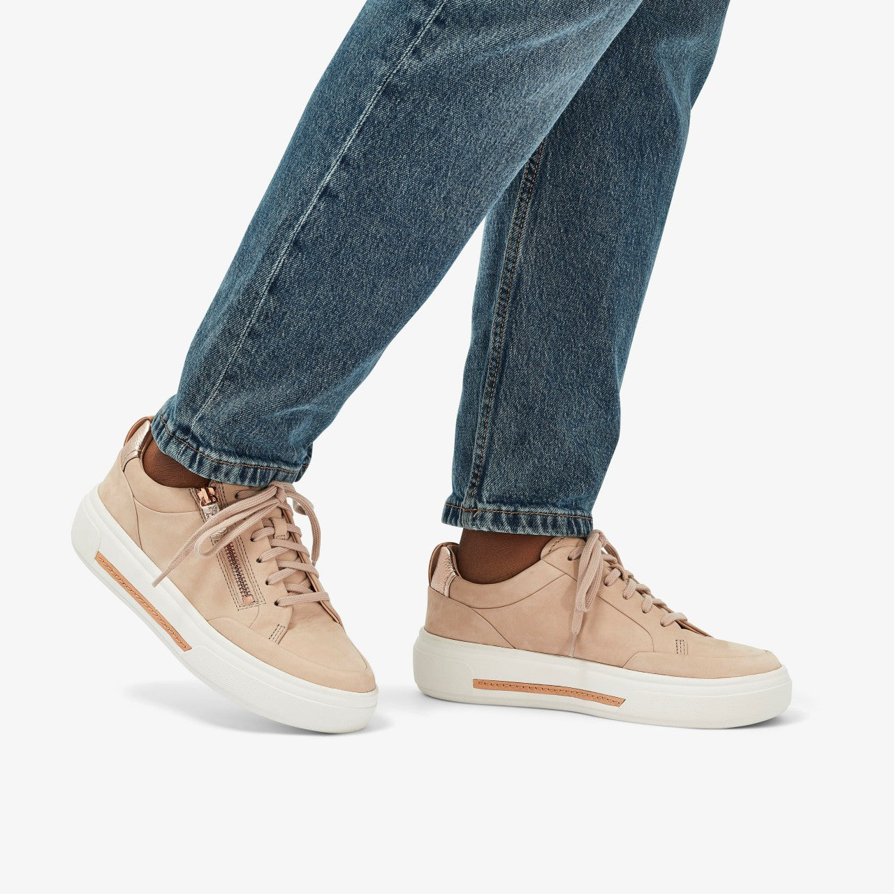 Hollyhock Zip Sand Nubuck | Clarks discount - Women