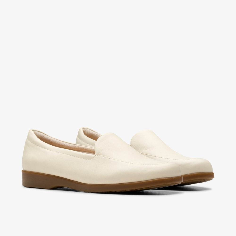 Georgia Cream Leather | Clarks on Sale - Women