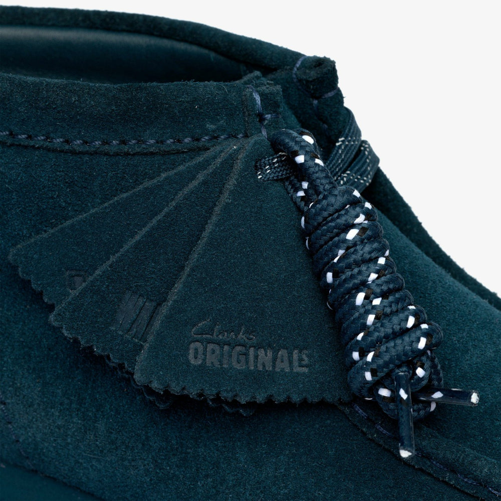 Wallabee Boot GORE-TEX Dark Teal Suede | Clarks outlet - Women