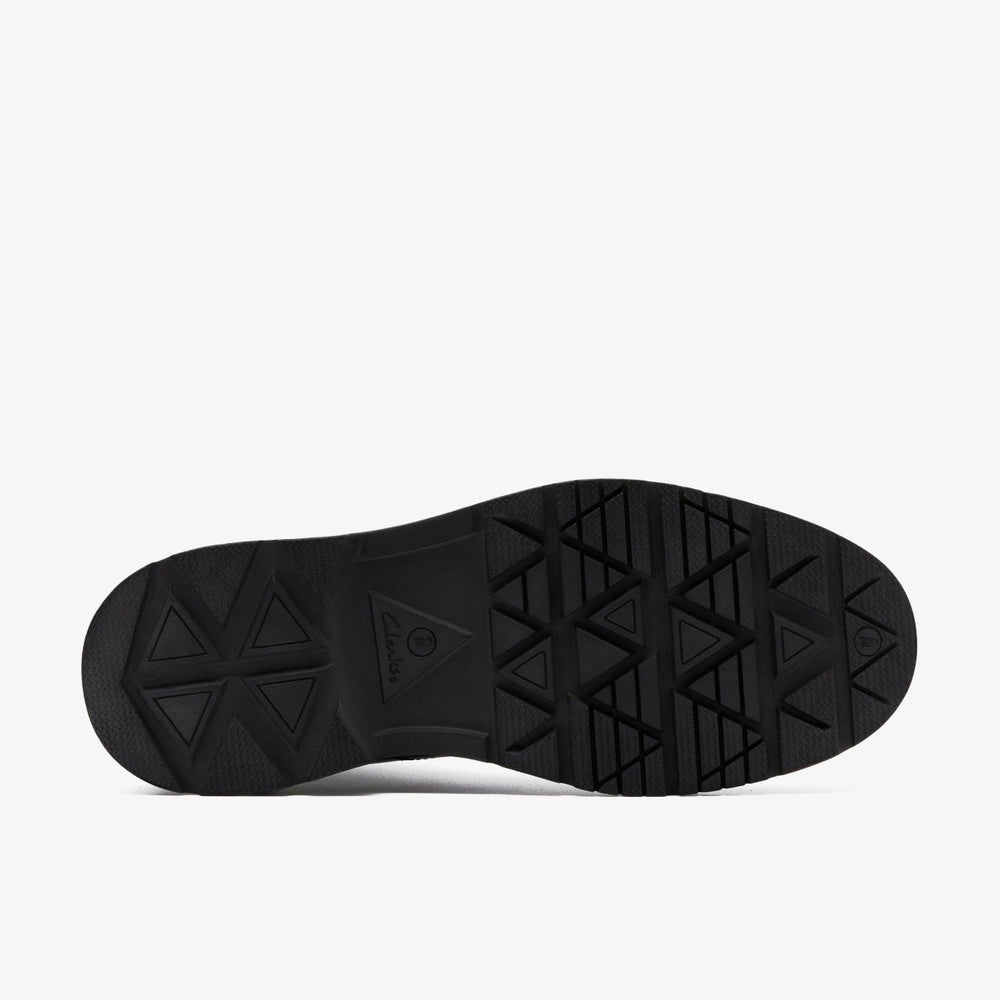 Badbury Hi Waterproof Brown Warmlined Leather | Clarks discount - Men