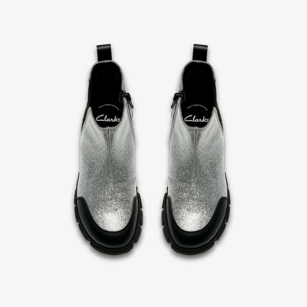 Evyn Chelsea Kid Silver Patent | Clarks online - Kids