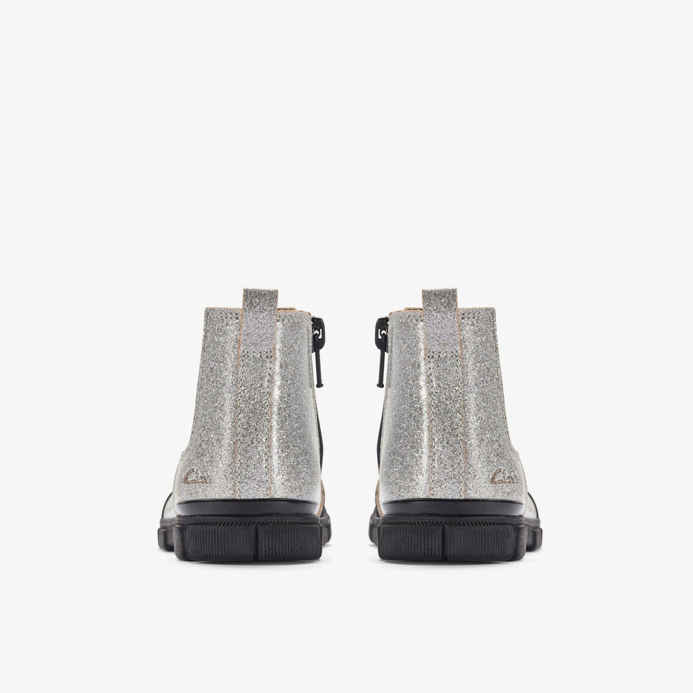 Evyn Chelsea Toddler Silver Patent | Clarks outlet - Kids