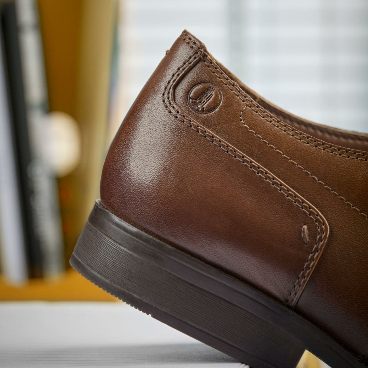 Paulton Lace Tan | Clarks outlet - Men