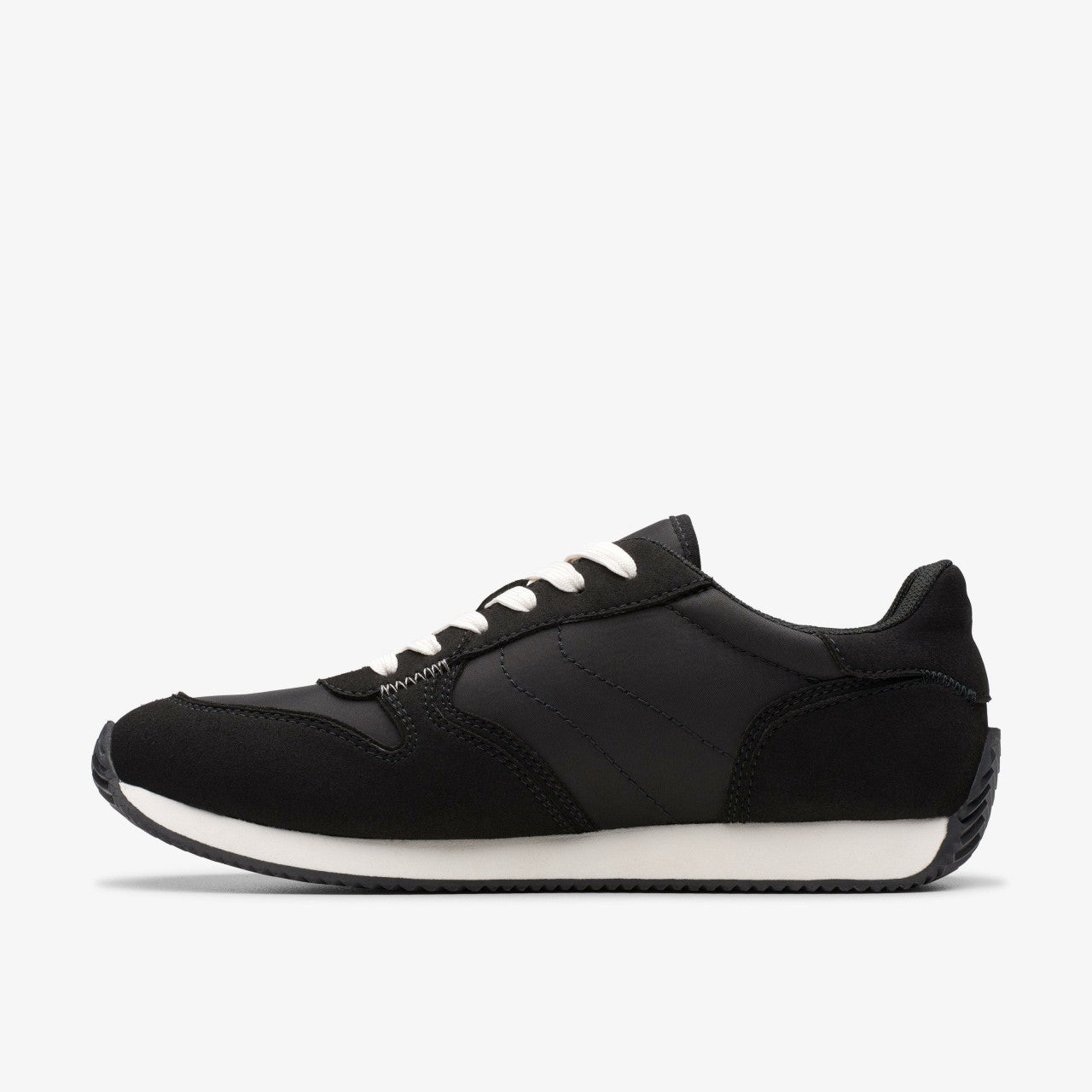 Teirra Run Black | Clarks discount - Women