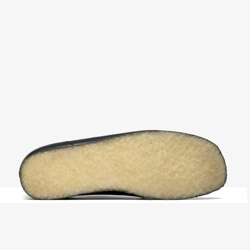 Wallabee Black Hi Shine Leather | Clarks outlet - Men