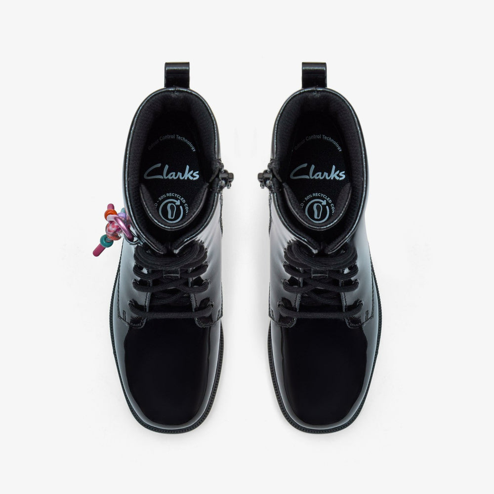 Oaklyn Charm Older Black Patent | Clarks online - Kids