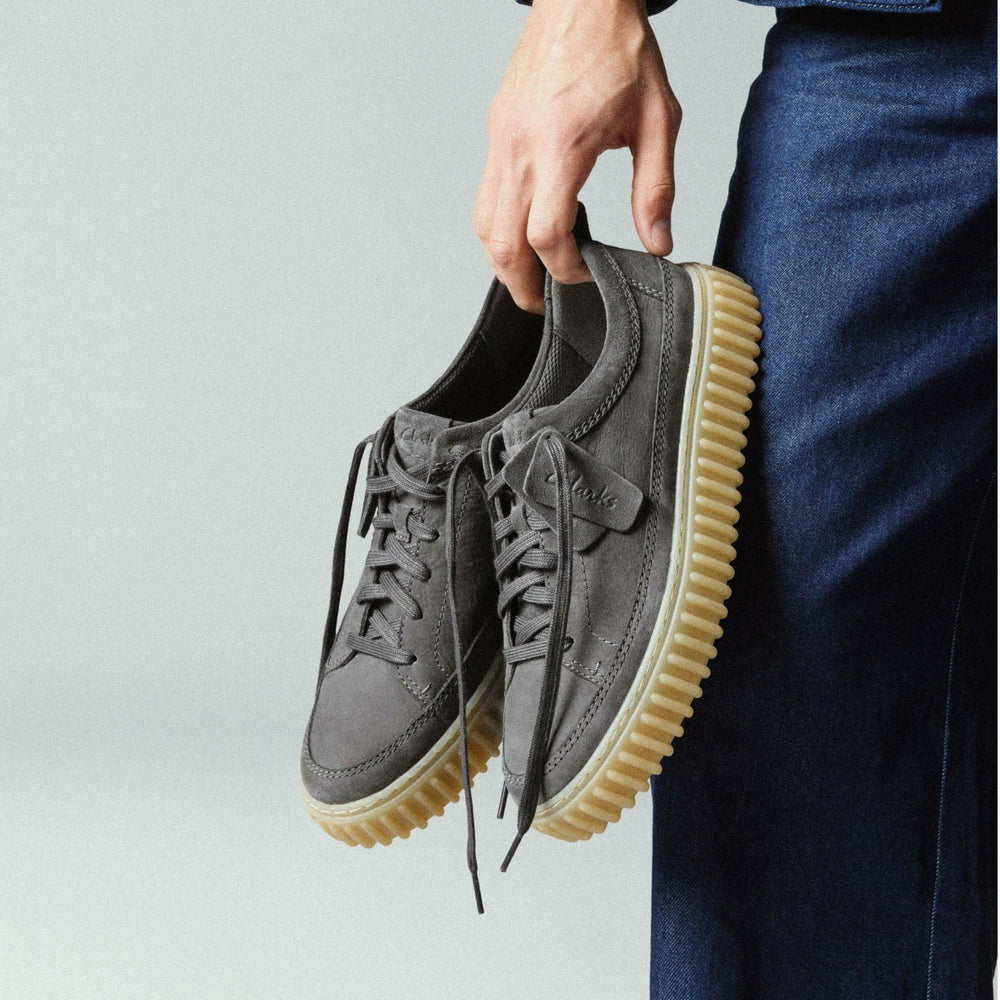 Torhill Lace Dark Grey Nubuck | Clarks outlet - Men